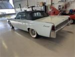 1963 Lincoln Continental Convertible - Image 4