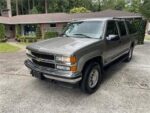 1999 Chevrolet Suburban - Image 6