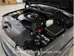 2005 Chevrolet Suburban - Image 4