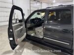 2005 Chevrolet Suburban - Image 7