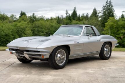 1963 Chevrolet Corvette Convertible L84 327/360 Fuelie 4-Speed