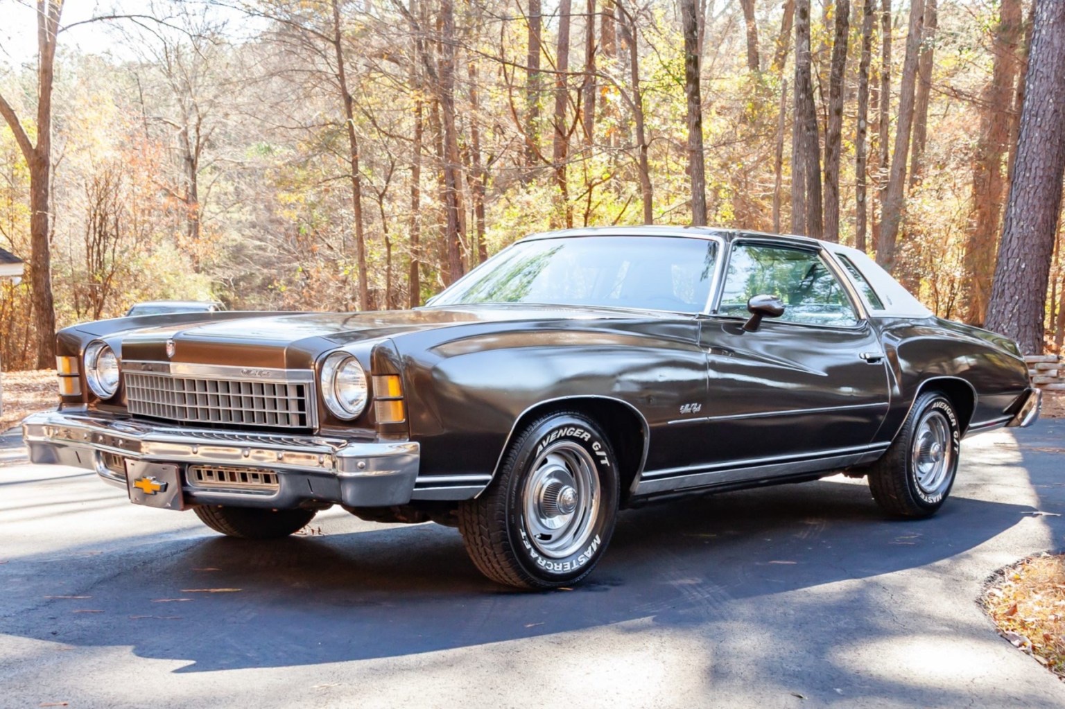 img_5120 1974 Chevrolet Monte Carlo Landau 400. - Image 1